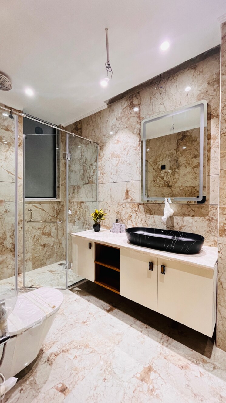 Kitchen, nirvana-country-birch-court 4 Bedroom 300 Sq.Yd. Builder Floor In Nirvana Country Gurgaon 9583965