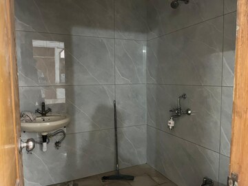 Bathroom in 2 BHK Builder Floor at Saket – for Rent