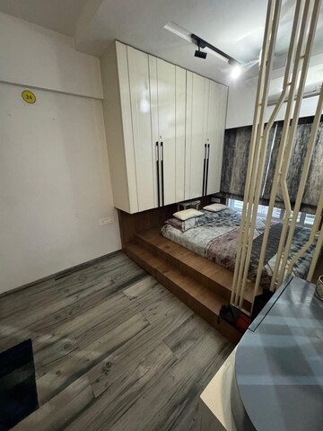 Bedroom in 3 BHK Apartment at Earth Building, Matunga East – for Rent