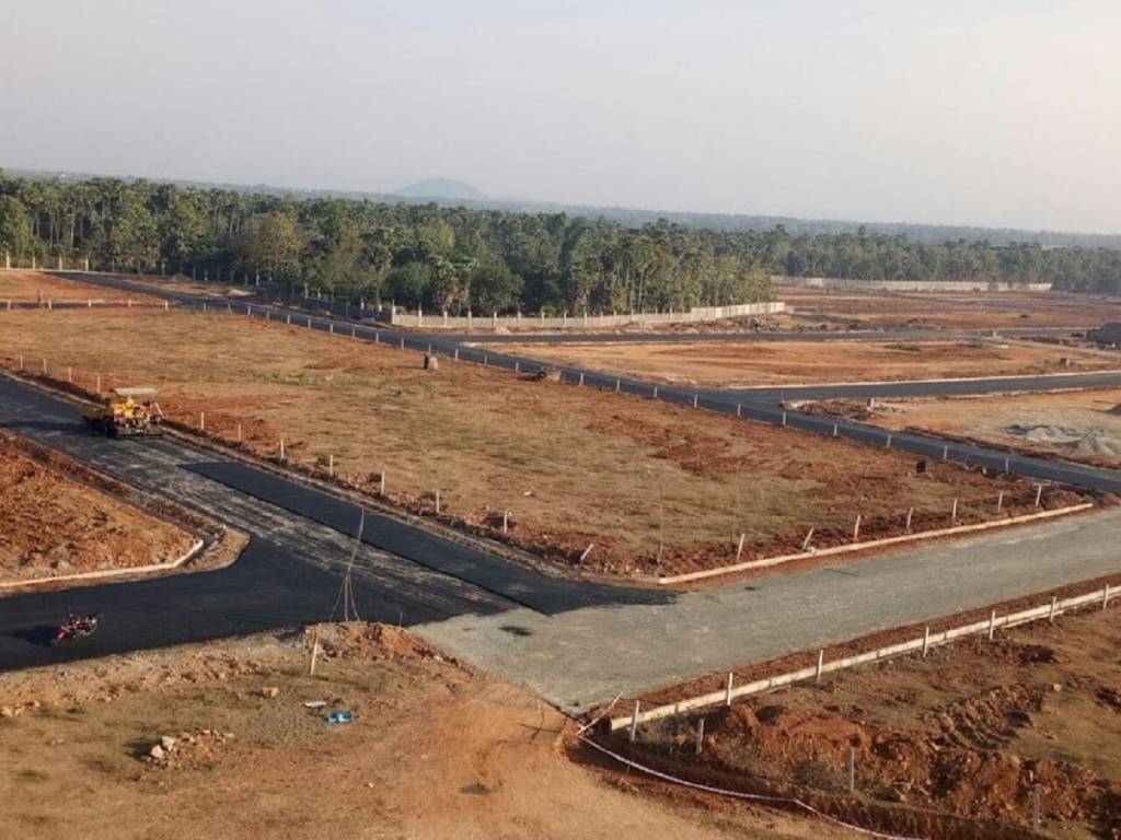 Plot For Sale in Mutually Aided Society