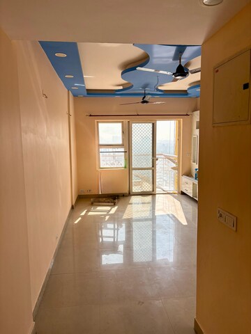 2 BHK Apartment For Rent in BPTP Princess Park, Sector 86