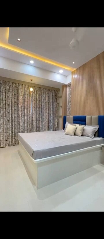Bedroom in 3 BHK Apartment at Regal Heights Sion East, Sion East – for Rent
