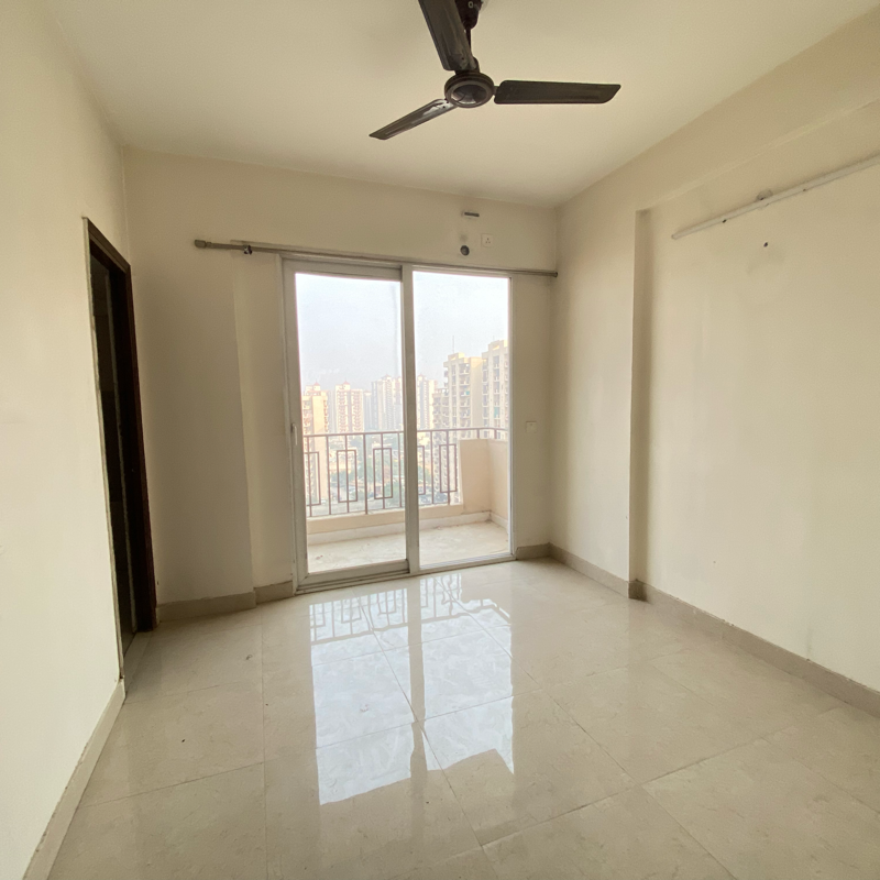 2 BHK Apartment For Sale in Signature Orchard Avenue 2