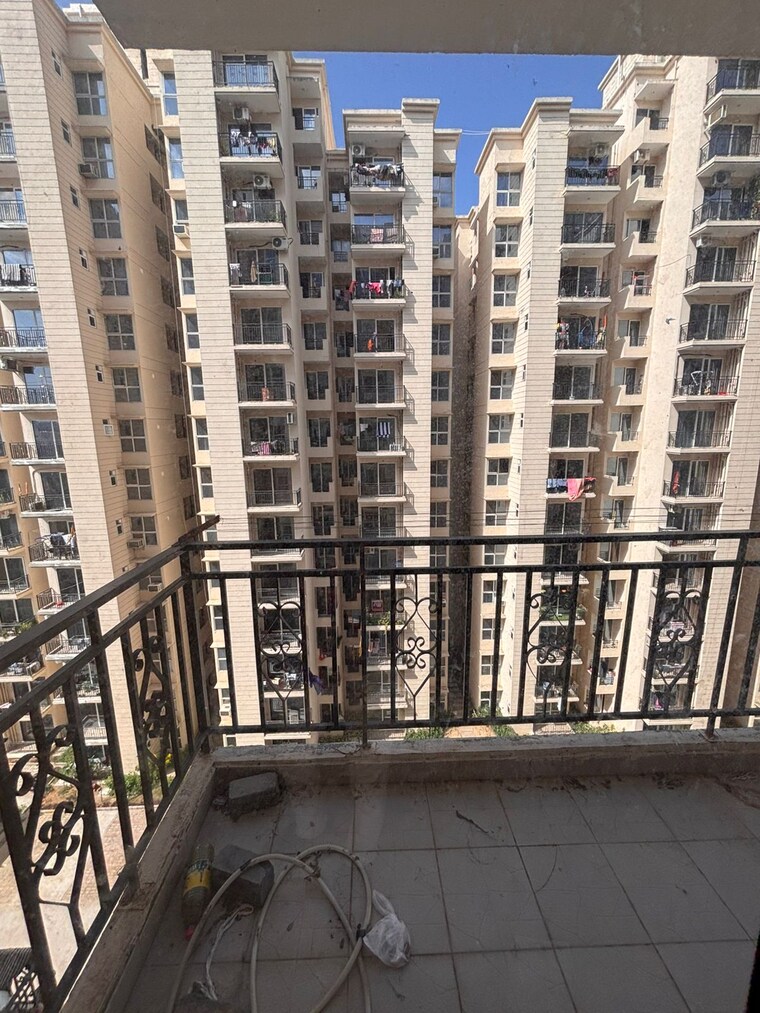 Exterior View, signature-global-proxima 2 Bedroom 674 Sq.Ft. Apartment In Sector 89 Gurgaon 9584307