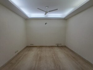 Room in 4 BHK Builder Floor at Greater Kailash I – for Rent