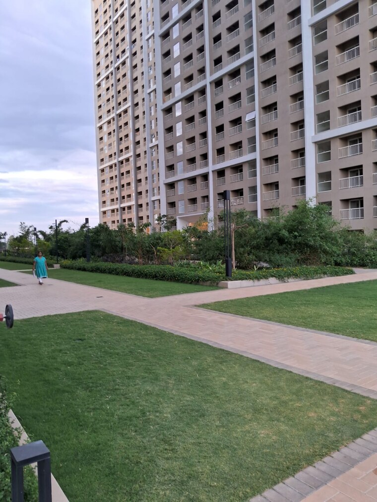 Exterior View, sobha-dream-gardens 2 Bedroom 1004 Sq.Ft. Apartment In Thanisandra Main Road Bangalore 9584320