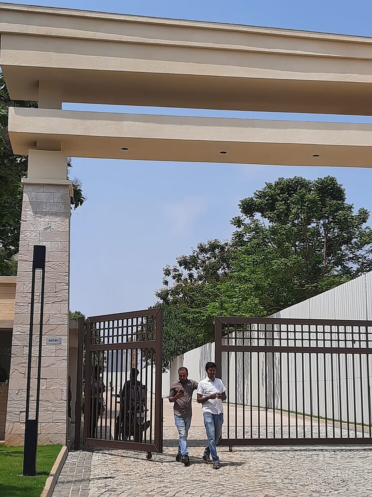 Exterior View, sobha-dream-gardens 2 Bedroom 1004 Sq.Ft. Apartment In Thanisandra Main Road Bangalore 9584320