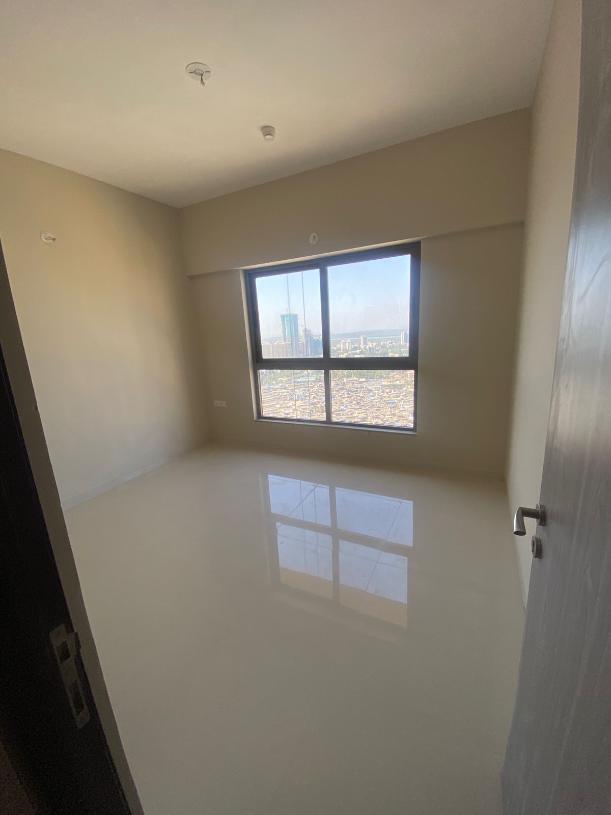 2 BHK 683 Sq.Ft. Apartment in Siddha Seabrook