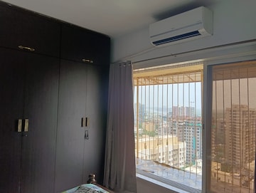 Room in 1 BHK Apartment at Malad West – for Sale