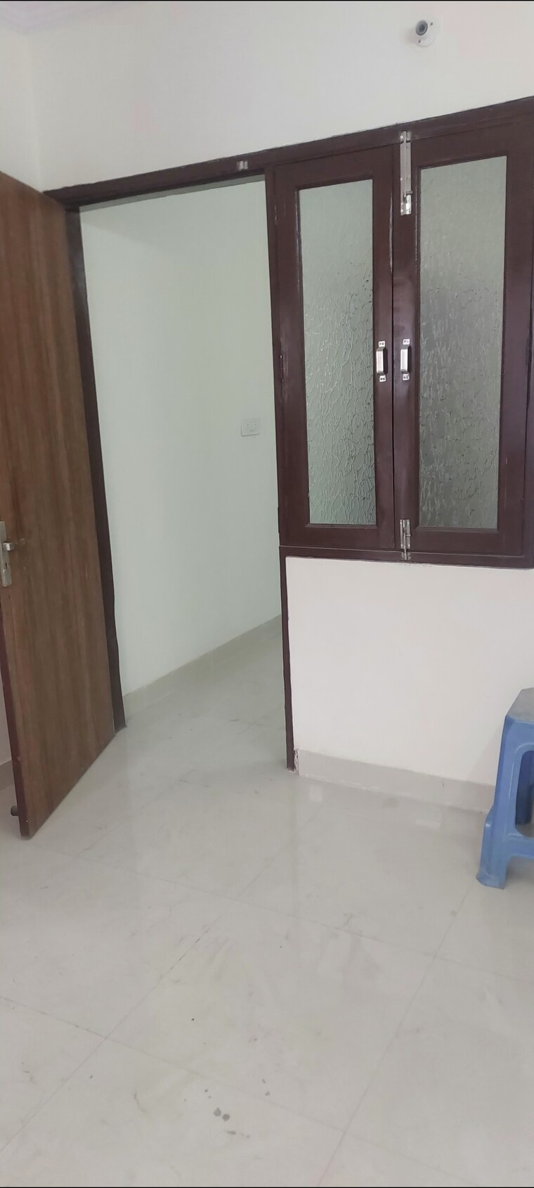 Room, aadharshila-apartment 1 Bedroom 450 Sq.Ft. Apartment In Sarita Vihar Delhi 9584377