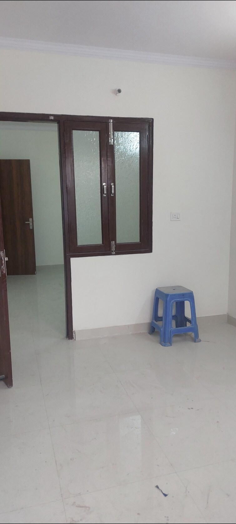 Room, aadharshila-apartment 1 Bedroom 450 Sq.Ft. Apartment In Sarita Vihar Delhi 9584377