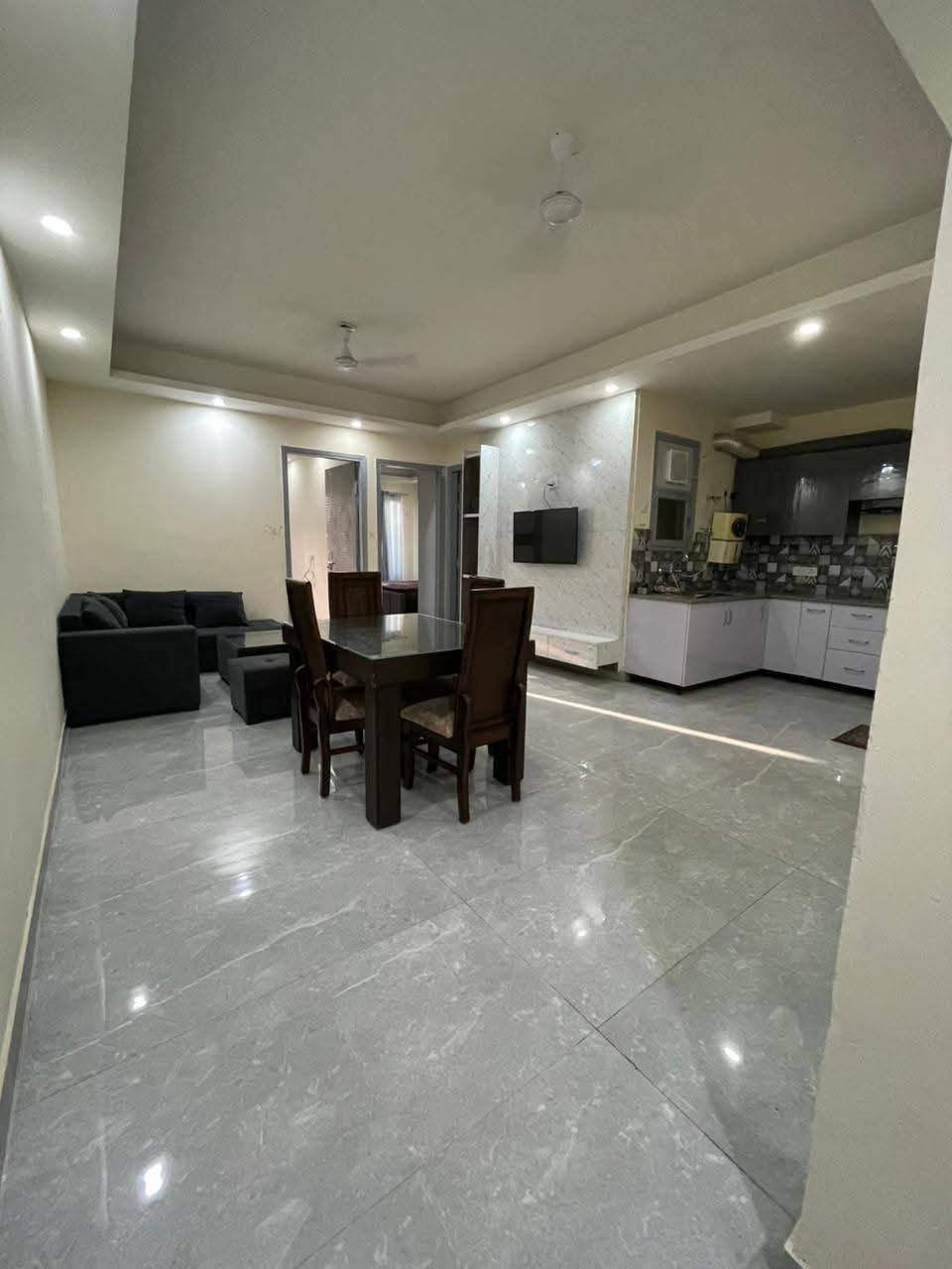 3 BHK Builder Floor For Rent in Saket