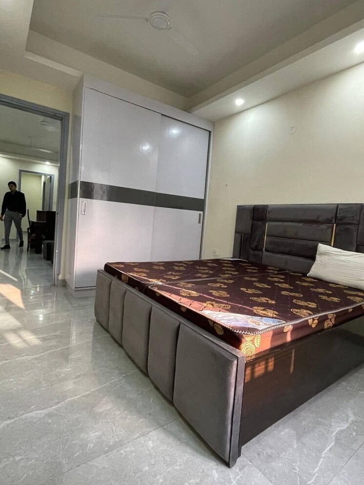 Bedroom, saket 3 Bedroom 1500 Sq.Ft. Builder Floor In Saket Delhi 9584427