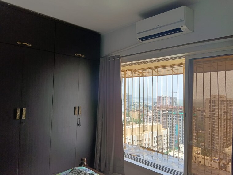 Room, malad west 1 Bedroom 529 Sq.Ft. Apartment In Malad West Mumbai 9584864