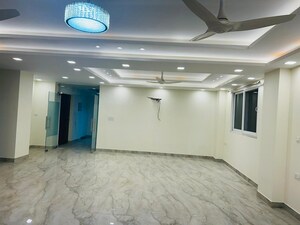 Bedroom in 3 BHK Builder Floor at Sector 81 – for Rent