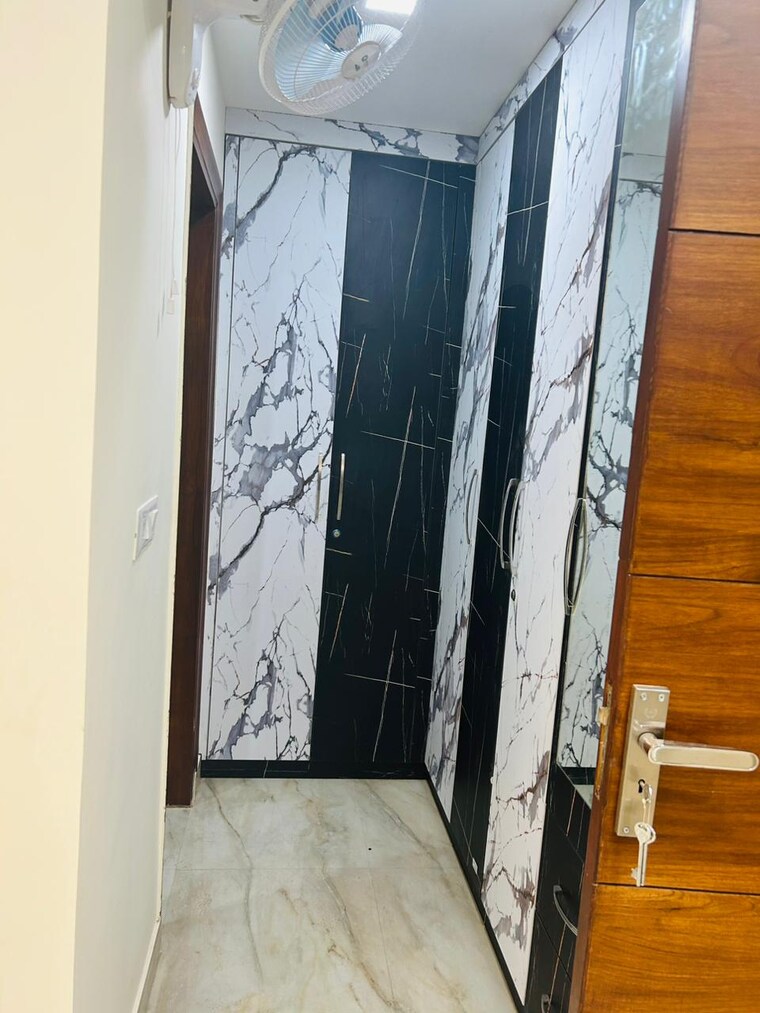 undefined, sector 81 3 Bedroom 269 Sq.Yd. Builder Floor In Sector 81 Faridabad 9584403