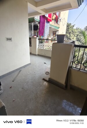 Living Room in 2 BHK Apartment at Antriksh Gateway Apartments, Sector 51 – for Rent