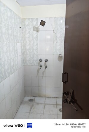 Bathroom in 2 BHK Apartment at Antriksh Gateway Apartments, Sector 51 – for Rent
