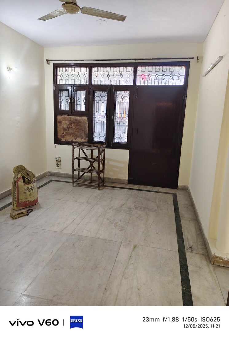 Room, antriksh-gateway-apartments 2 Bedroom 1200 Sq.Ft. Apartment In Sector 51 Noida 9584429