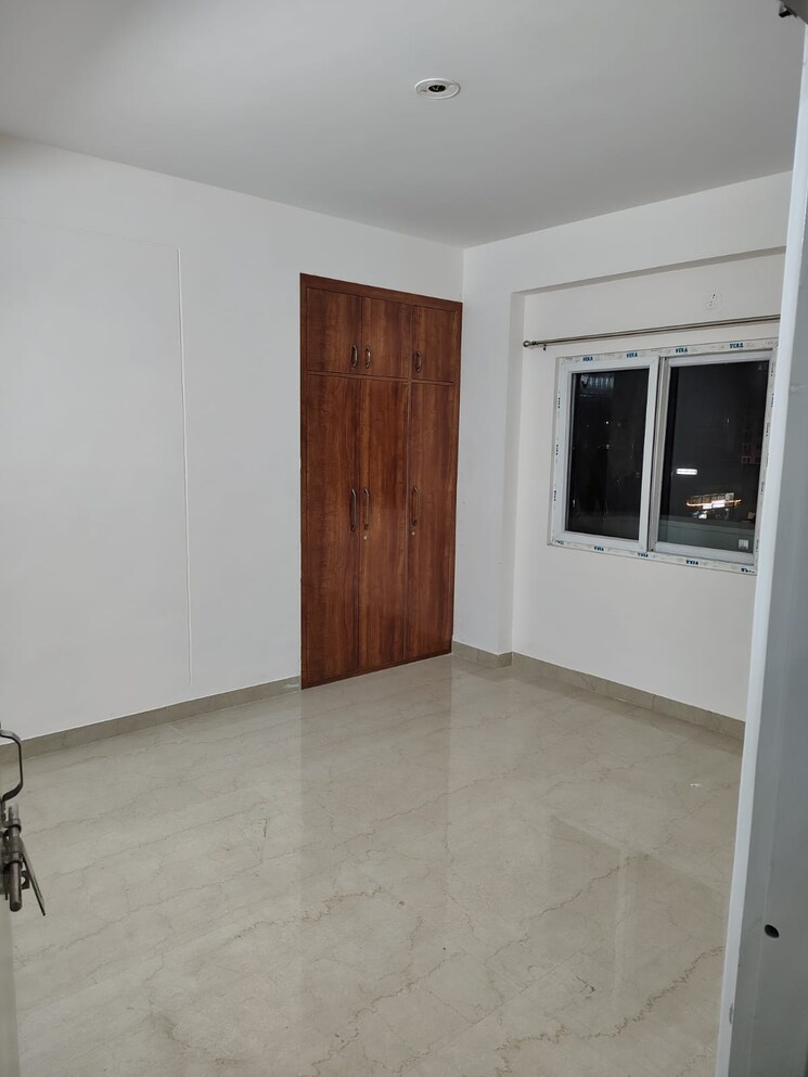 Room, argora 3 Bedroom 1720 Sq.Ft. Apartment In Argora Ranchi 9421727