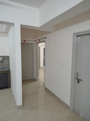 Room in 3 BHK Apartment at Argora – for Rent