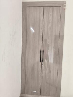 Building Lobby in 2 BHK Apartment at Eldeco Acclaim, Sohna Sector 2 – for Rent