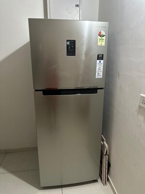 Furnished Amenities in 4 BHK Apartment at South Bopal – for Rent