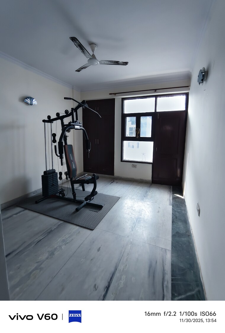 Gym, mahagun-manor 3 Bedroom 1670 Sq.Ft. Apartment In Sector 50 Noida 9584477