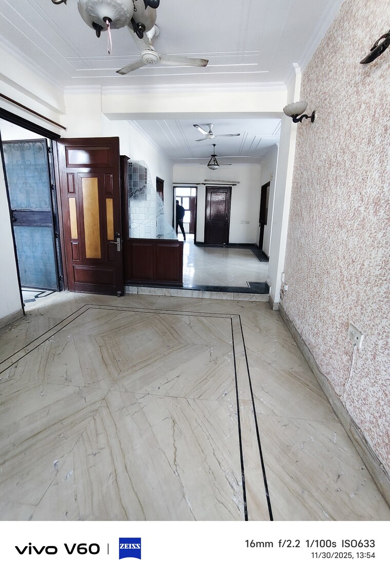 Bedroom, mahagun-manor 3 Bedroom 1670 Sq.Ft. Apartment In Sector 50 Noida 9584477