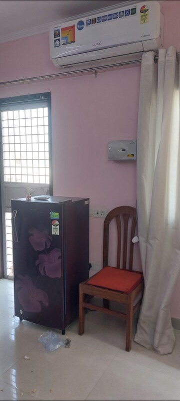 Kitchen in 1 BHK Apartment at Sarita Vihar Pocket-C RWA, Sarita Vihar – for Rent