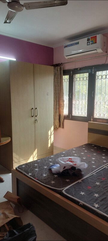 Bedroom in 1 BHK Apartment at Sarita Vihar Pocket-C RWA, Sarita Vihar – for Rent