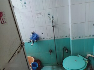 Bathroom in 2 BHK Apartment at Shree Drushti, Ghodbunder Road – for Sale
