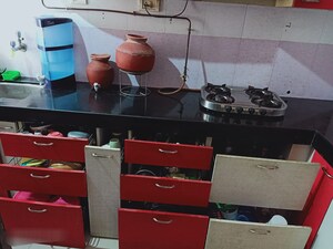 Furnished Amenities in 2 BHK Apartment at Shree Drushti, Ghodbunder Road – for Sale