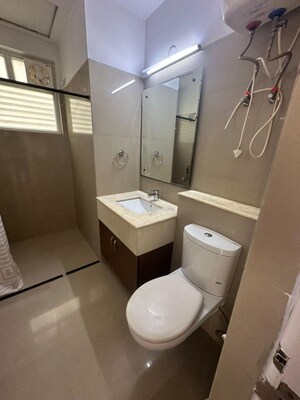 Bathroom in 3.5 BHK Apartment at Vipul Greens, Sector 48 – for Rent