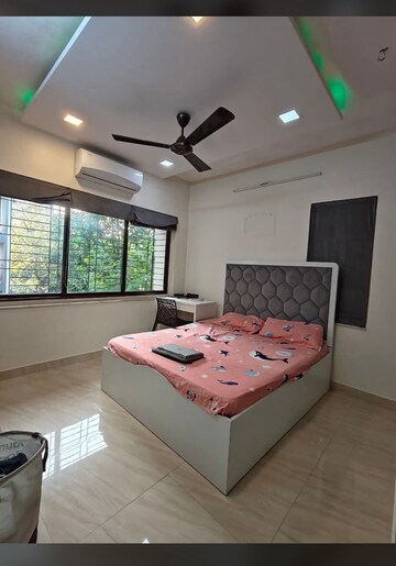 Bedroom in 2 BHK Apartment at Raheja Classique, Andheri West – for Rent