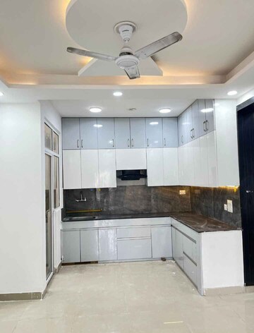 Kitchen in 3 BHK Apartment at Panchsheel Greens, Sector 16 Greater Noida – for Rent