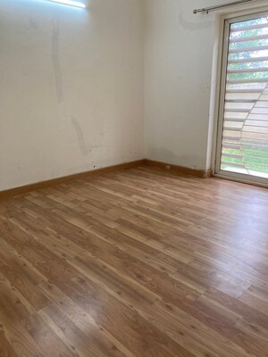 3 BHK Apartment For Rent in Lavender Floors, Sector 89