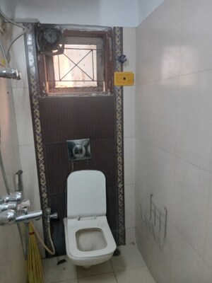 Attached Bathroom in 6 BHK Apartment at Fort Residency, Behala – for Sale