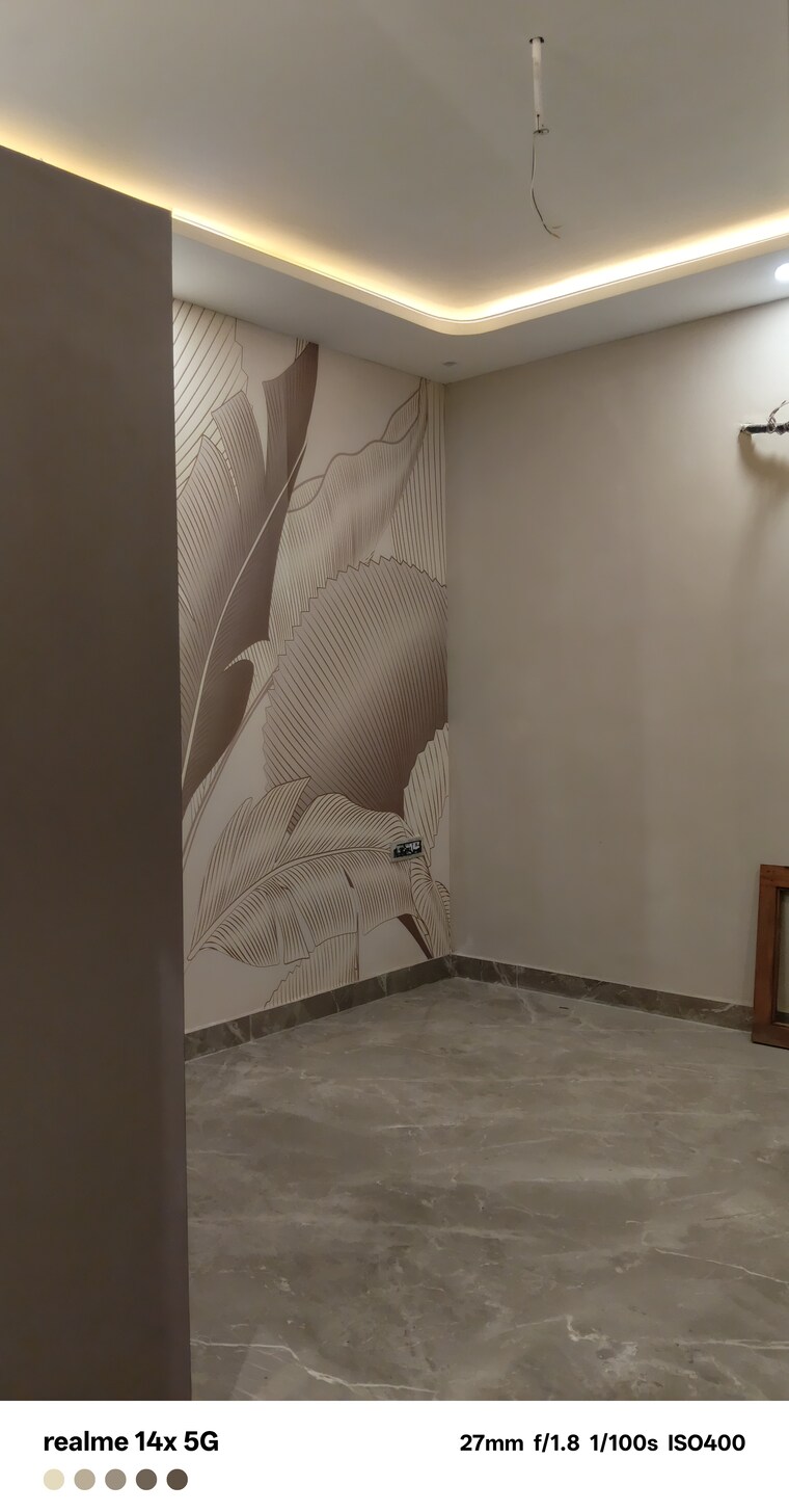 Bathroom, parklands 4 Bedroom 250 Sq.Yd. Builder Floor In Sector 85 Faridabad 9584738