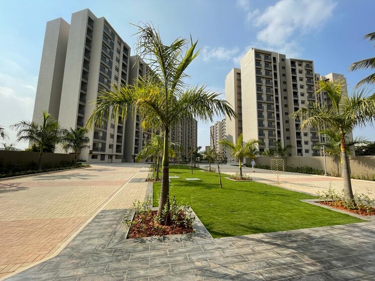 Exterior View, goyal-orchid-piccadilly 3 Bedroom 1572 Sq.Ft. Apartment In Thanisandra Main Road Bangalore 9584724