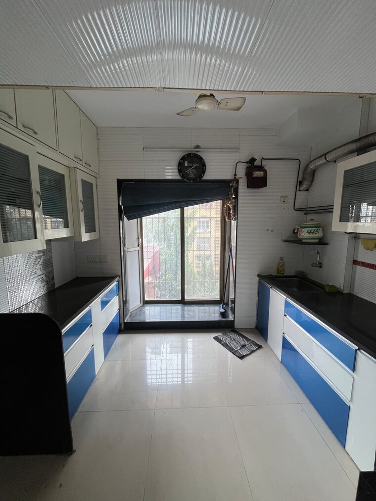 Kitchen, kolbad 3 Bedroom 1050 Sq.Ft. Apartment In Kolbad Thane 9584734