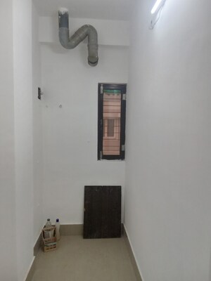  6 BHK Apartment at Fort Residency, Behala – for Sale