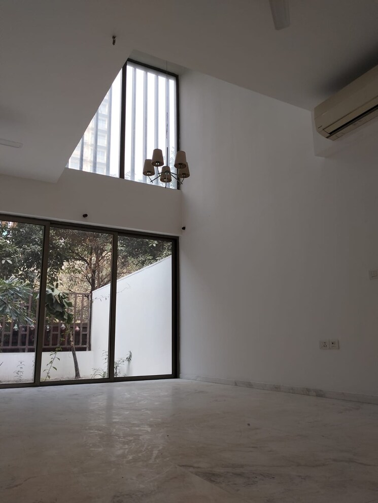 Room, pioneer-park-presidia 5 Bedroom 5000 Sq.Ft. Penthouse In Sector 62 Gurgaon 9584783