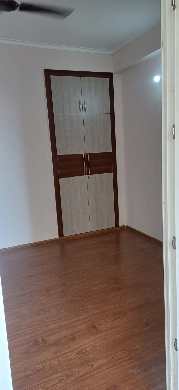 Room, amrapali-golf-homes 2 Bedroom 835 Sq.Ft. Apartment In Sector 4 Greater Noida Greater Noida 9584740