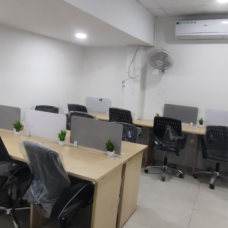 Team Area, sector 2 Commercial Office Space 500 Sq.Ft. In Sector 2 Noida 9584822