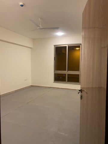 Room in 5 BHK Penthouse at Pioneer Park Presidia, Sector 62 – for Rent