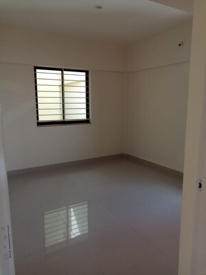 Bedroom in 2 BHK Apartment at Kothrud – for Rent