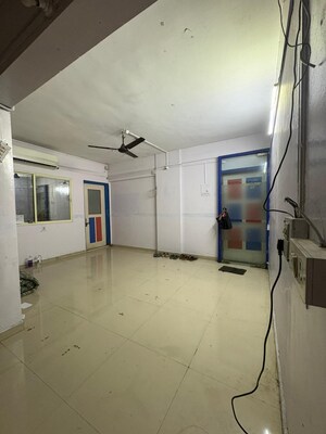 Room in 2 BHK Apartment at Rohan Enclave, Dapodi – for Rent