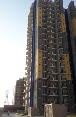 2 BHK Apartment – Exterior View View at Sector 84 - for Sale