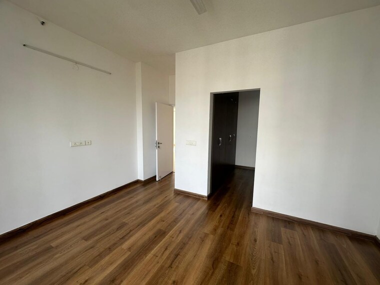 Room, pioneer-park-presidia 4 Bedroom 4063 Sq.Ft. Apartment In Sector 62 Gurgaon 9584829